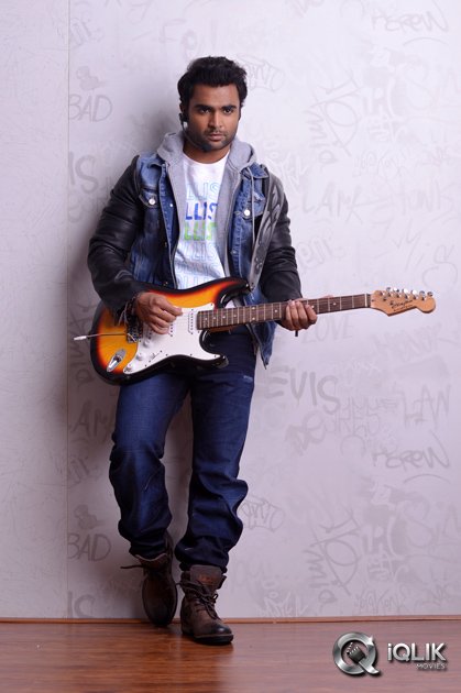 Nee Jathaga Nenundali